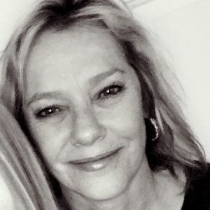 Meet your Posher, Lynda